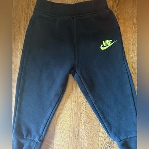Infant-24 month Nike joggers